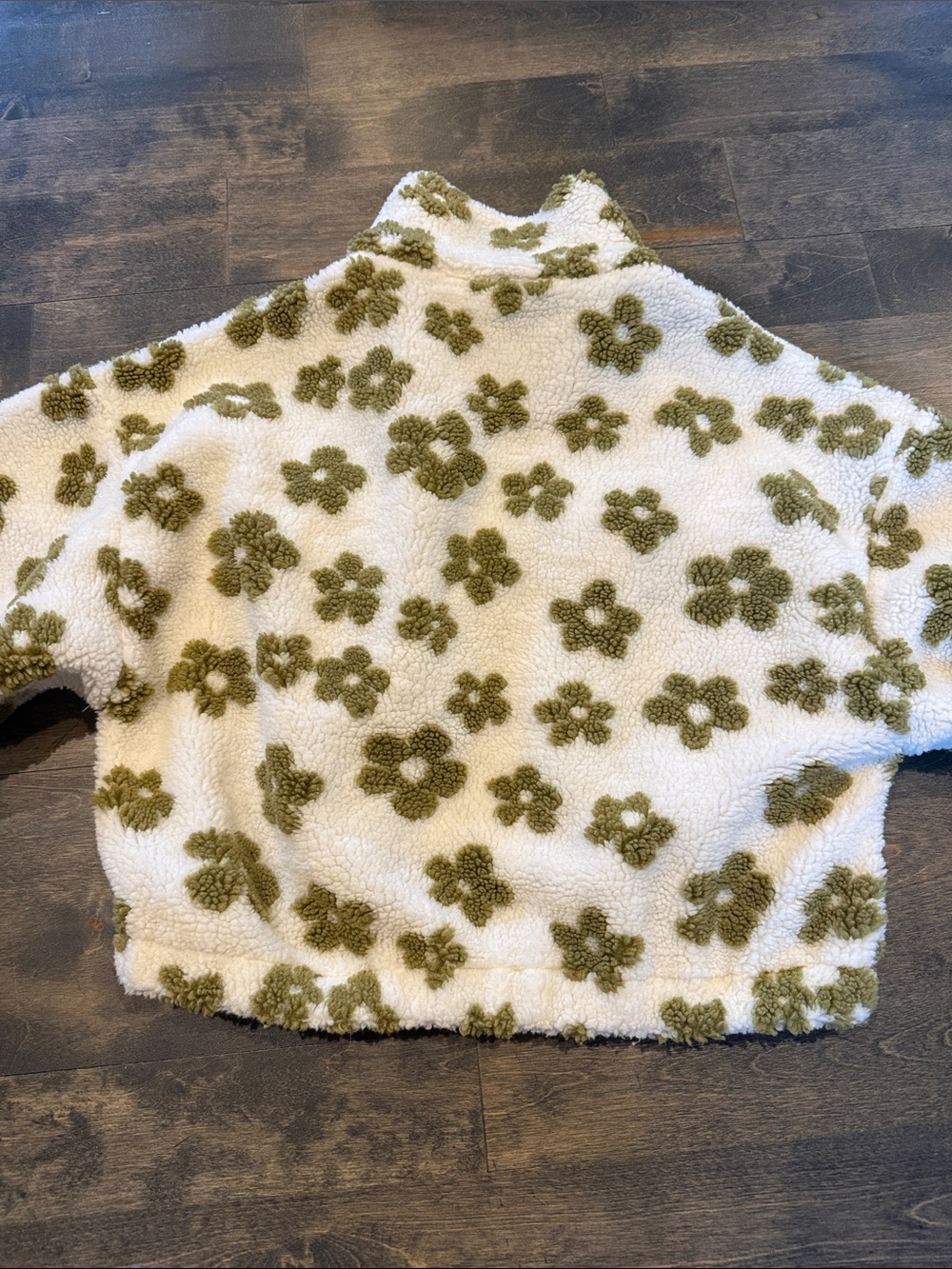 Le Lis Womens Cream Sherpa Jacket with Olive Floral Print - Picture 4 of 4